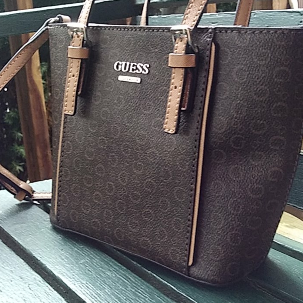 Guess Crossbody Bag